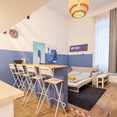Cosy Studio In Central Party District W41 Blue Budapest Eksteriør billede